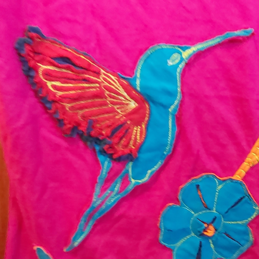 Leopards & Roses hummingbird top - Picture 3 of 9